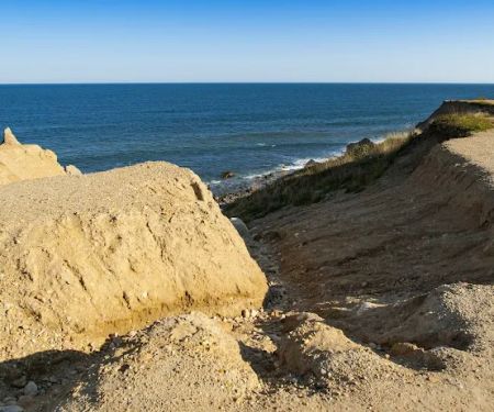 Camp Hero Bluff at Turtle Cove