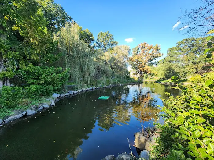 Binney Park Picture 3