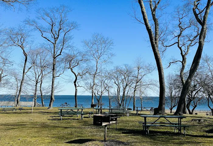 Greenwich Point Park Picture 9