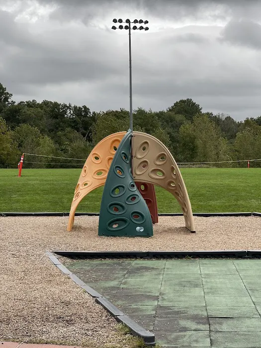 Westvale Park Picture 5