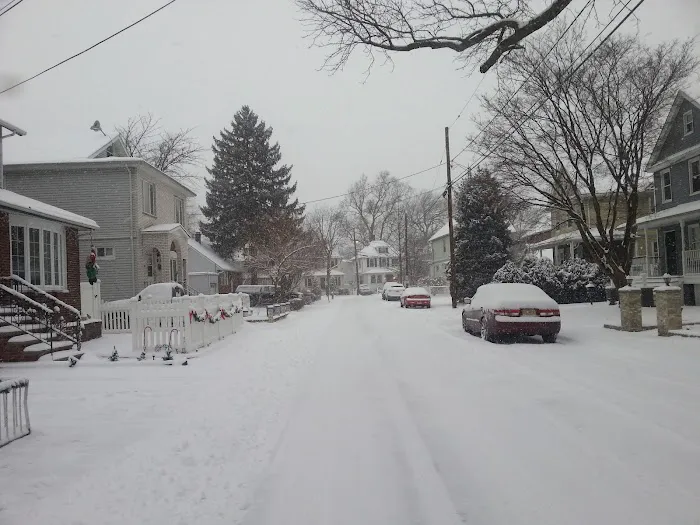 Meadows At Ridgefield Park Picture 9