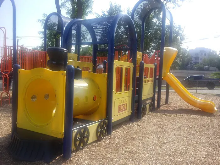 Polifly Park Picture 5