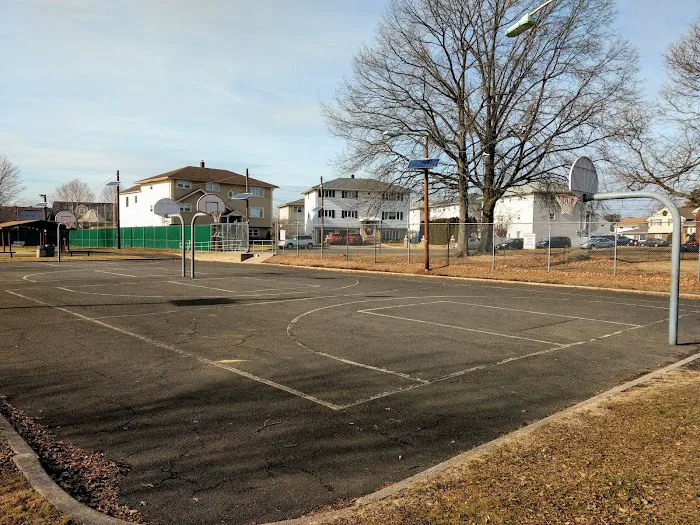 Veterans Park Picture 6