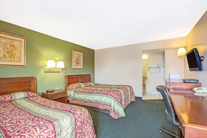 Knights Inn South Hackensack Picture 1