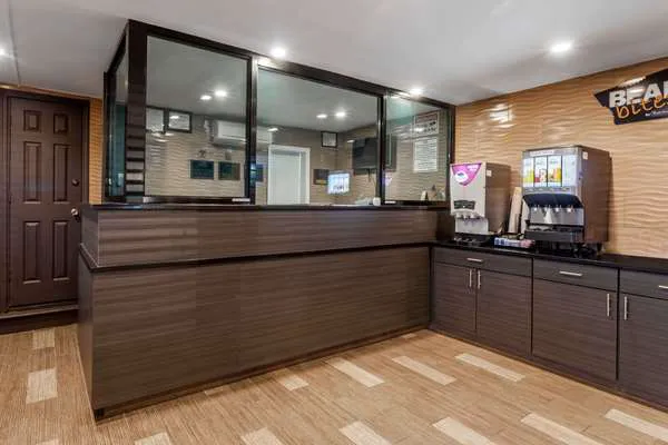 Travelodge by Wyndham South Hackensack Picture 4
