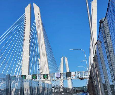 Mario Cuomo Bridge Pathway