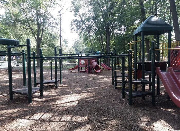 Beechwood Park Picture 6