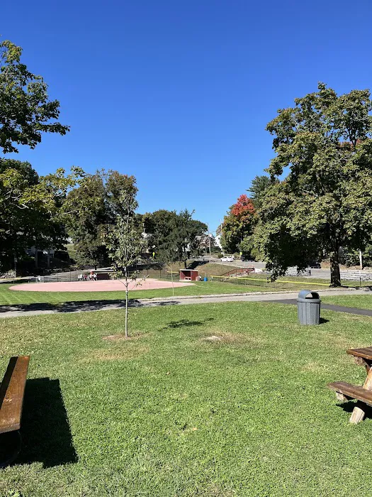 Veterans Memorial Park Picture 4