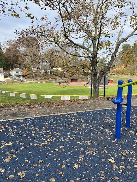 Veterans Memorial Park Picture 2