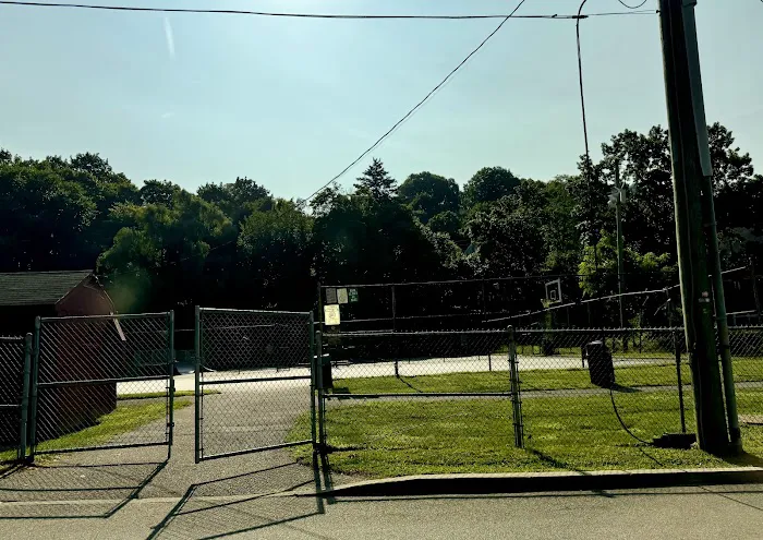 Snowden Park Picture 4
