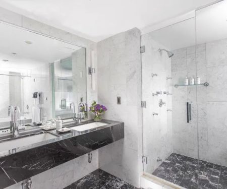 6 Columbus - Central Park Hotel