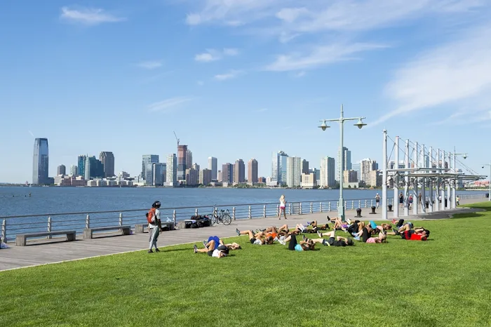 Hudson River Waterfront Greenway Picture 10