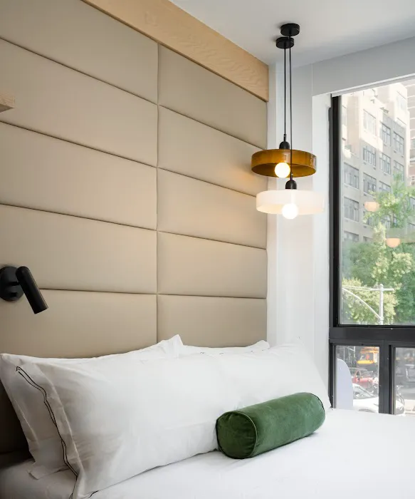 Little Charlie Hotel Picture 5