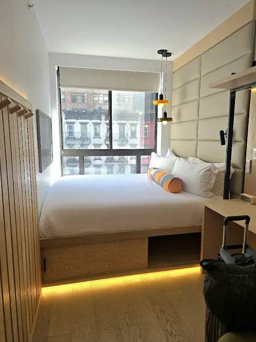Little Charlie Hotel Picture 8