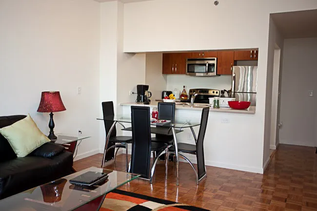 Suites at United Nations Picture 9