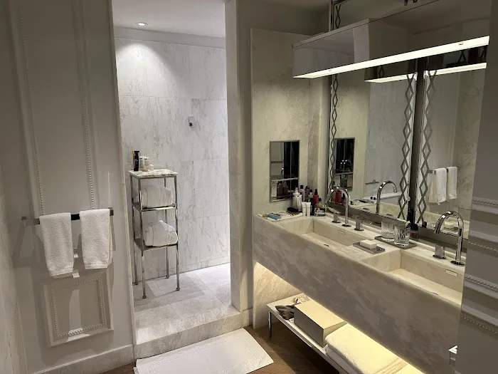 Baccarat Hotel New York Picture 2
