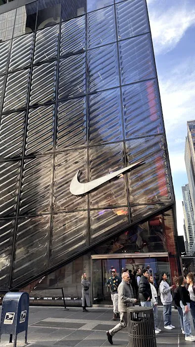 Nike Picture 1
