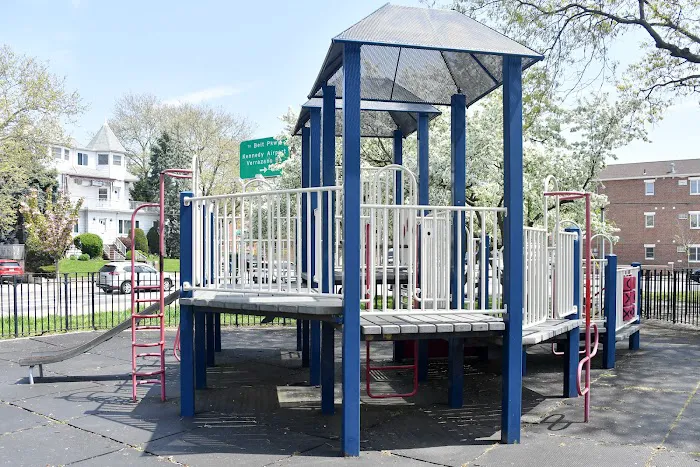 Dyker Beach Park Picture 9