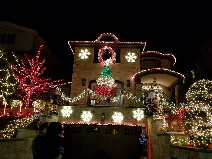 DeRussy Drive Picture 2