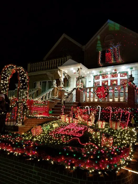 DeRussy Drive Picture 3