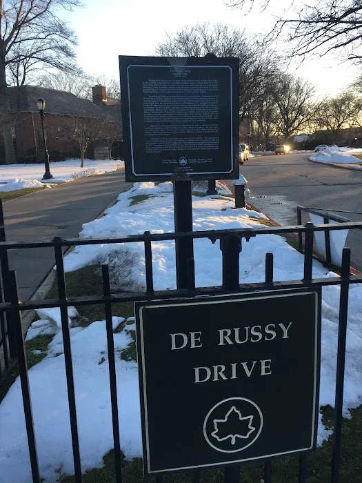 DeRussy Drive Picture 7