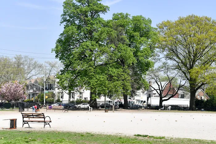 Dyker Beach Dog Run Picture 5