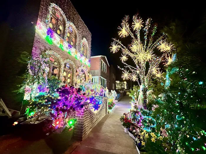 Bay Ridge Holiday House Picture 1