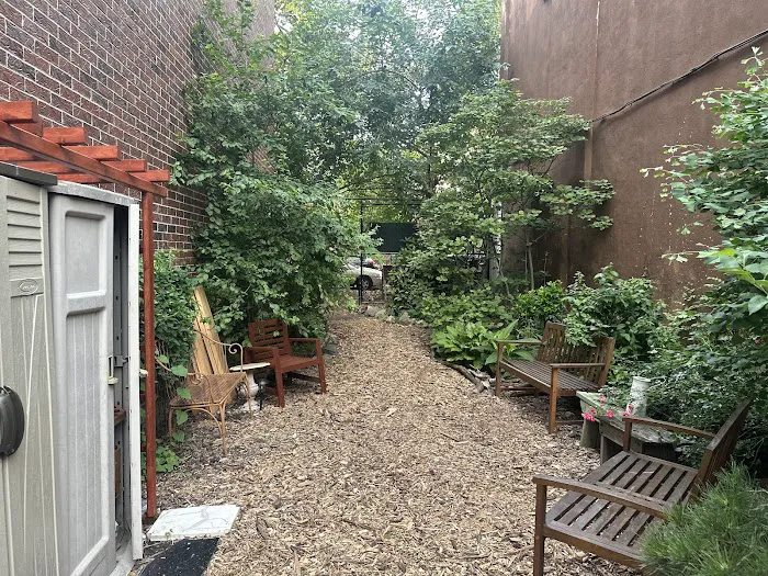 Brooklyn's Finest Garden Picture 4