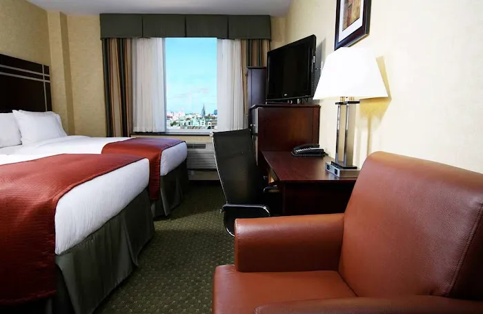 Brooklyn Way Hotel Picture 7