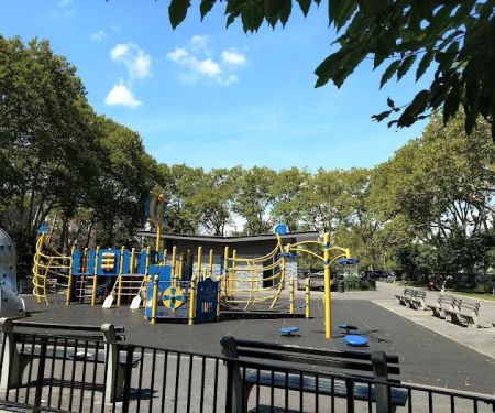 Leif Ericson Park