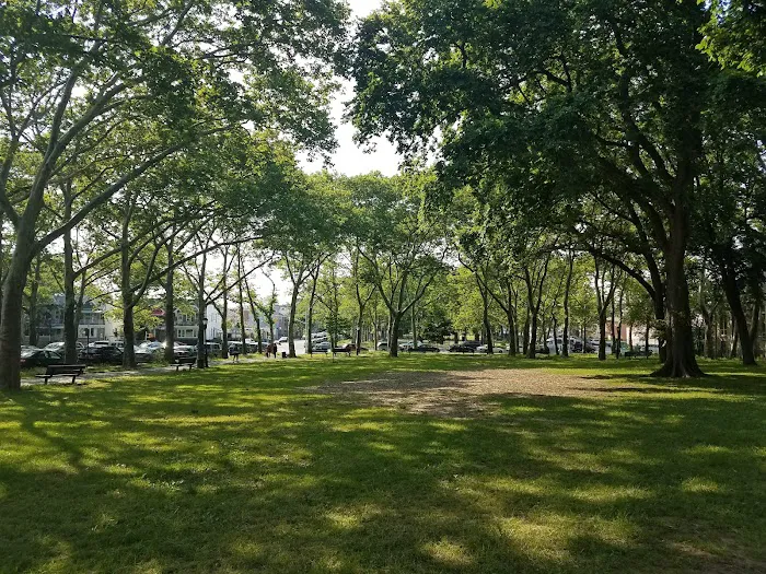 Leif Ericson Park Picture 10