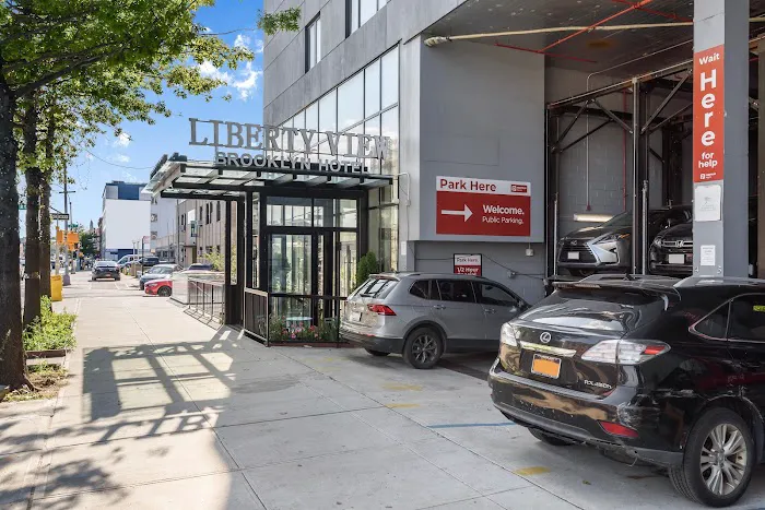 Liberty View Brooklyn Hotel Picture 3