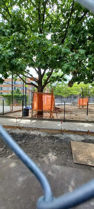 Greene Playground Picture 10