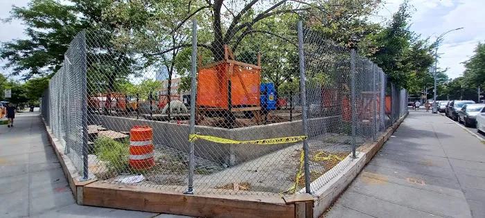 Greene Playground Picture 9