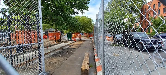 Greene Playground Picture 5