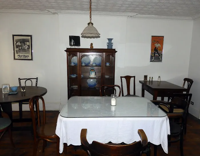 Regina’s New York Bed and Breakfast Picture 6