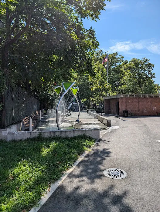 Bridge Street Park Picture 5