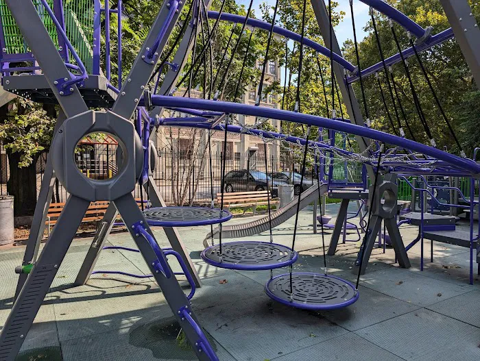 Bridge Street Park Picture 2