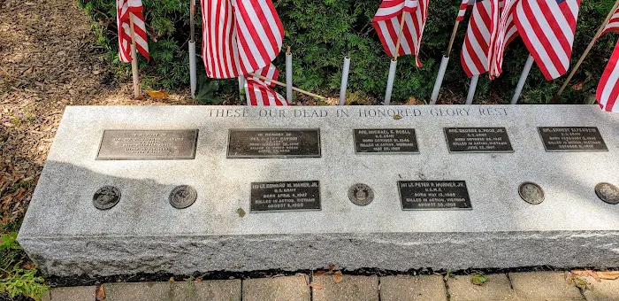 Veterans Park Picture 8