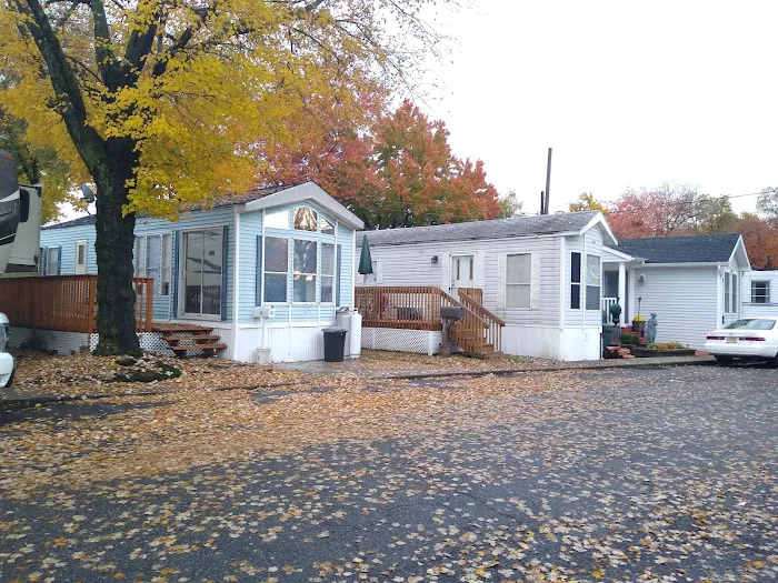 Costa Mobile Home Park Picture 5