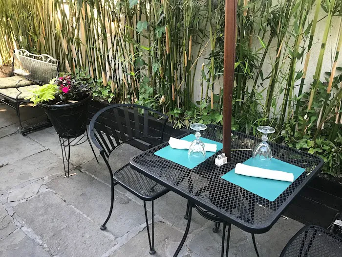 Ivy Inn Restaurant & Bar Picture 9