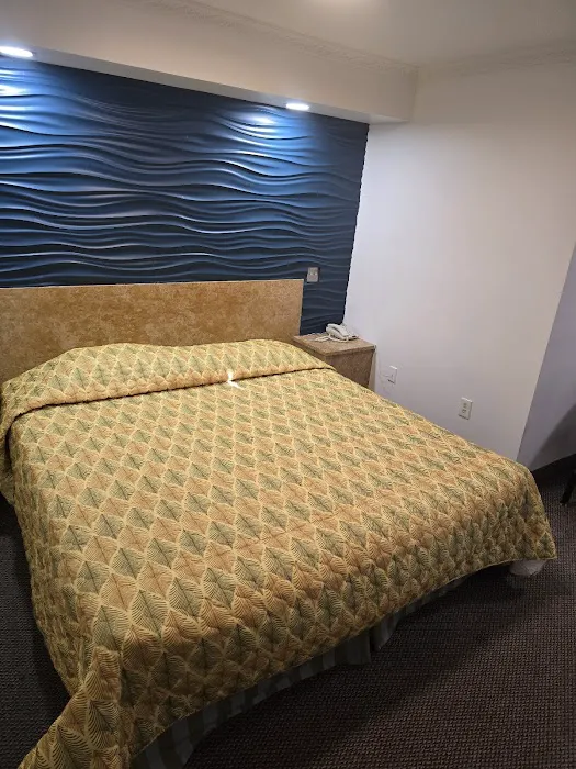 Westview Motel Picture 6