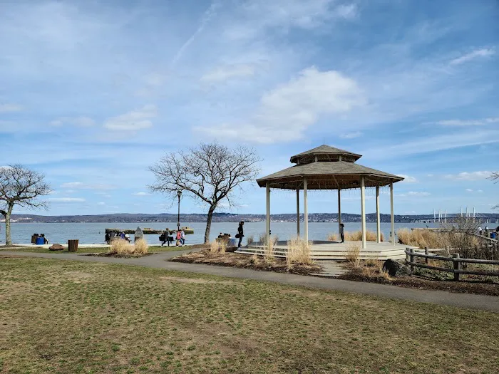 Village of Nyack Memorial Park Picture 3