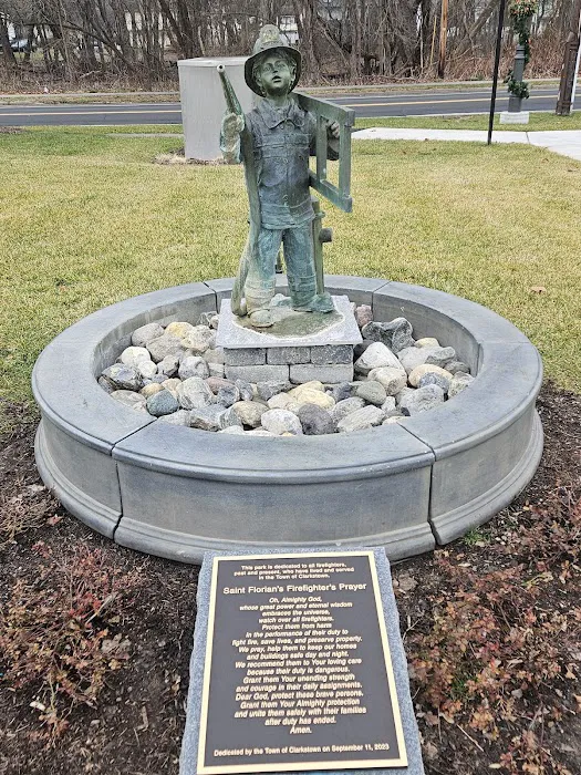 West Nyack Green And Firefighter Memorial Park Picture 2