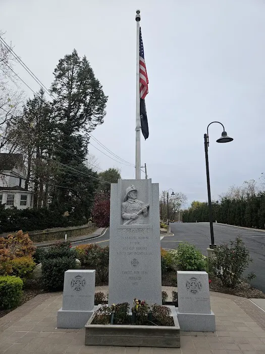 Nanuet Fire Engine Company Monument Picture 1