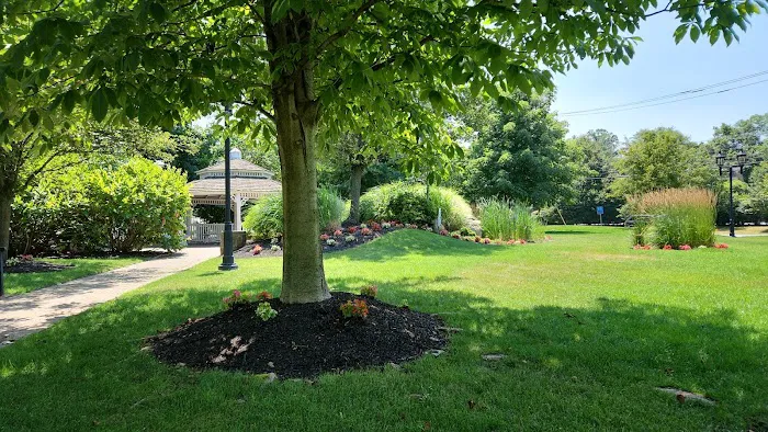 Chestnut Ridge Garden Picture 9