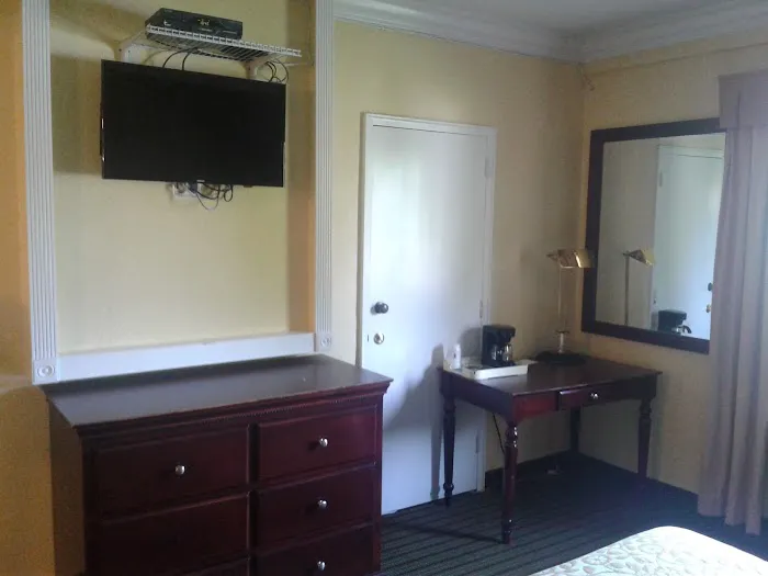 Days Inn by Wyndham Nanuet / Spring Valley Picture 1