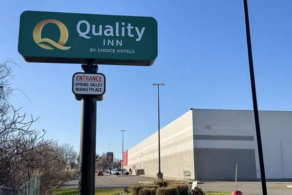 Quality Inn Spring Valley - Nanuet Picture 2