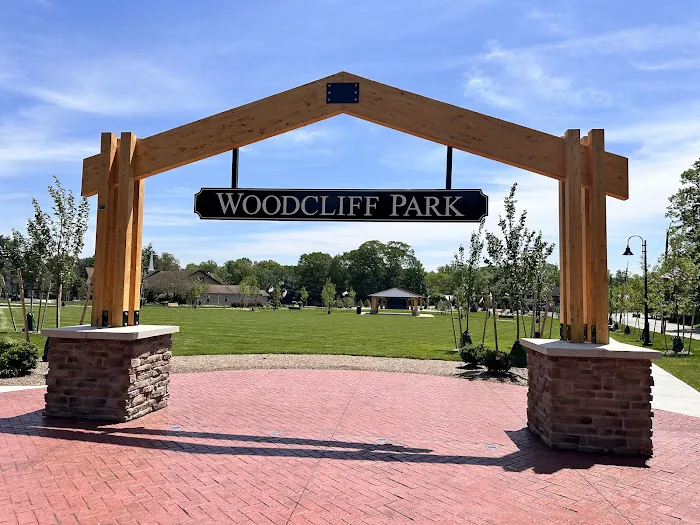 Woodcliff Park Picture 7