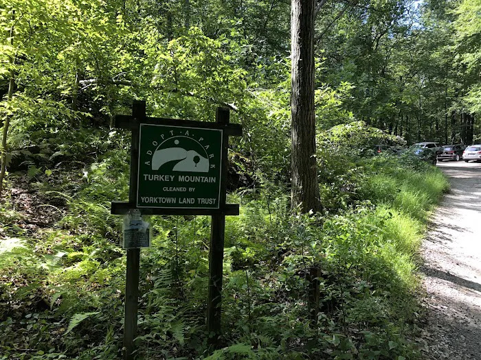 Parking for Kitchawan Preserve Picture 3